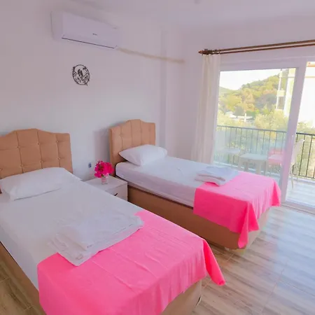 Papatya Apartment Kas