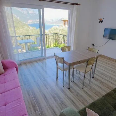 Apartment Papatya *