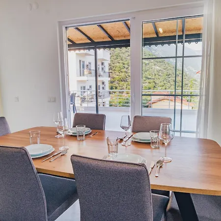 Papatya Apartment Kas