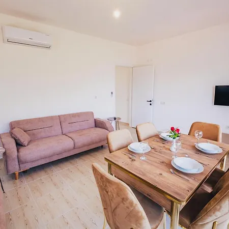 Apartment Papatya *