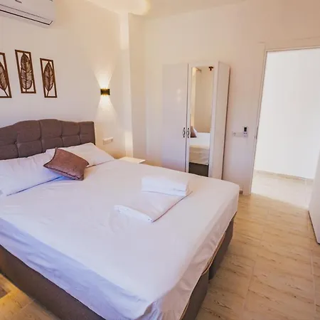 Papatya Apartment Kas