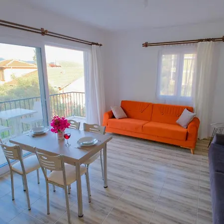 Papatya Apartment *