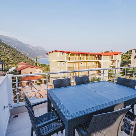 Papatya Apartment Kas